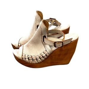 Very Volatile Absolute Slingback Wooden Wedge Woven Leather‎ Women's Sandal SZ 9